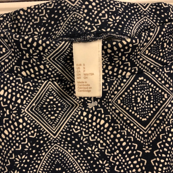 H&M skater Skirt / 2 for 15 - Picture 3 of 3